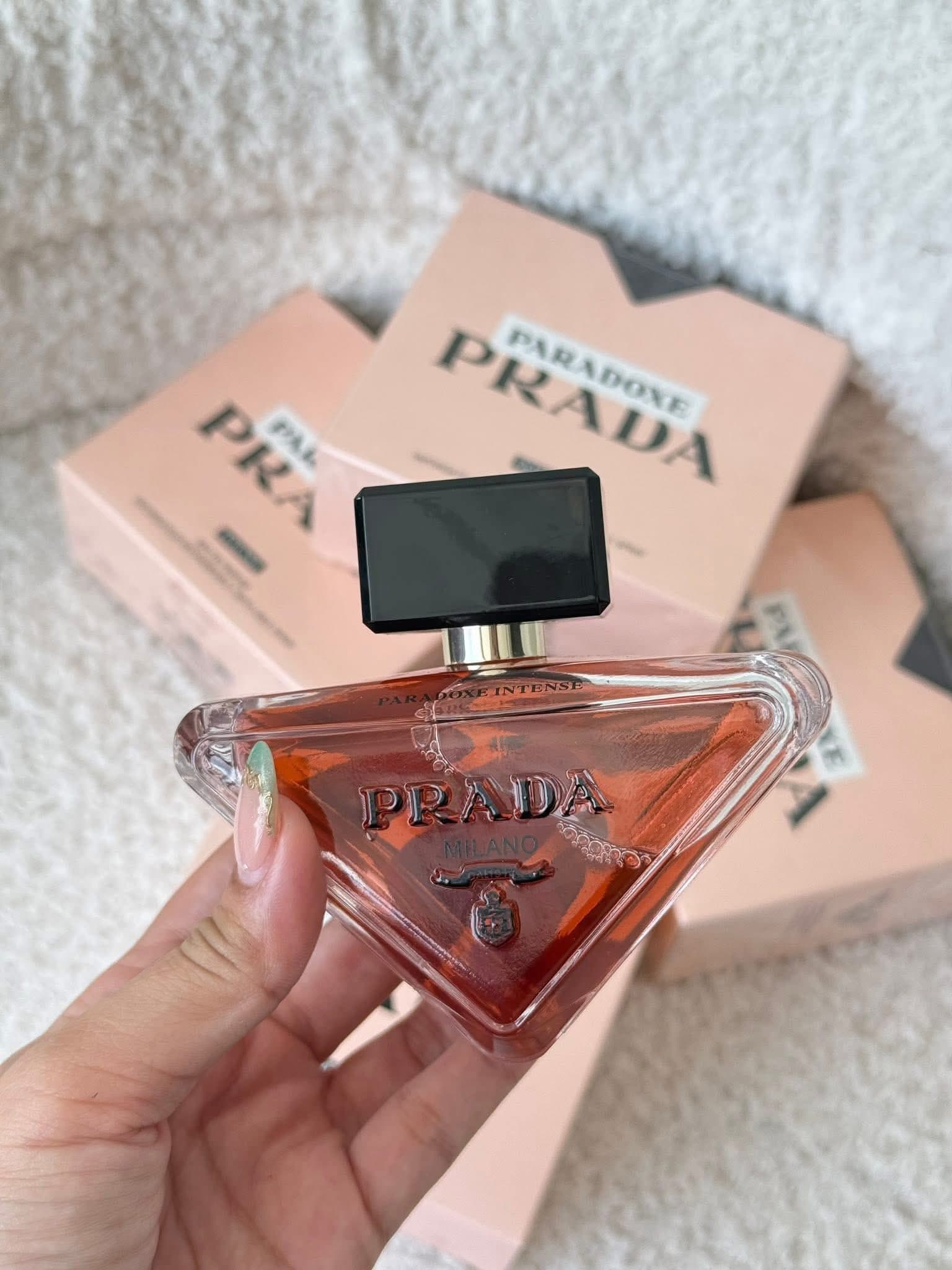 Prada Paradoxe Intense Eau de Parfum